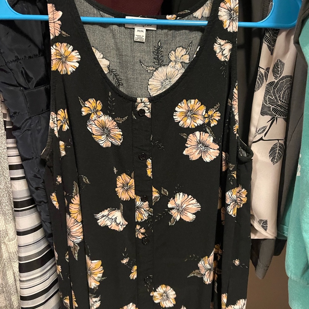 Floral tank top